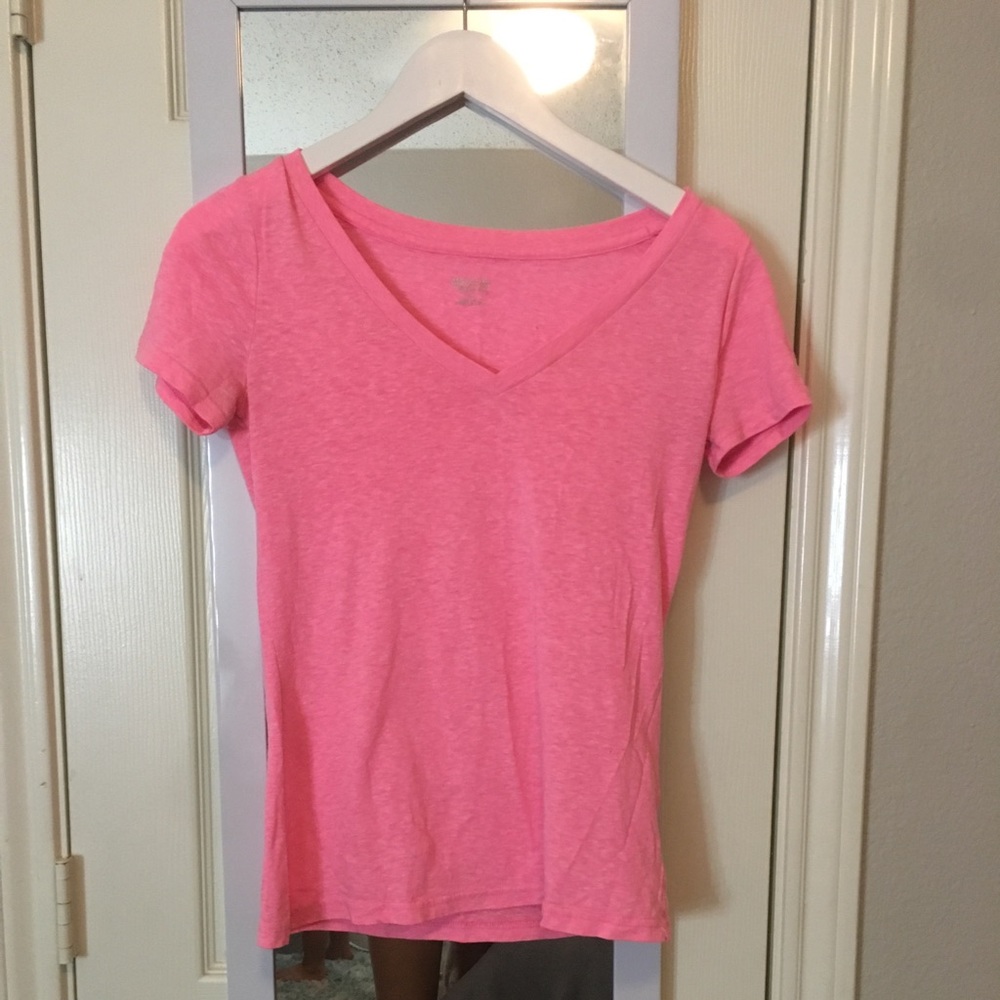 Free WITH BUNDLE ! Neon pink t shirt
